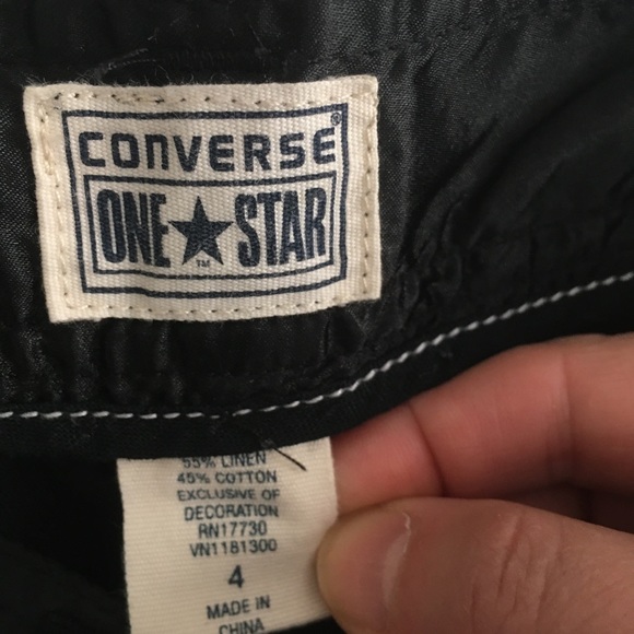 Converse One Star Size 4 Black/Satin Trim Linen Shorts - Picture 6 of 10